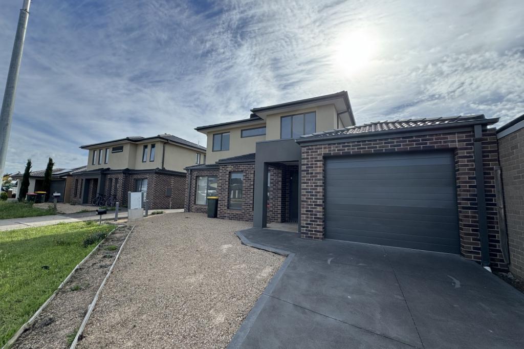 2/6 Equine Ct, Tarneit, VIC 3029