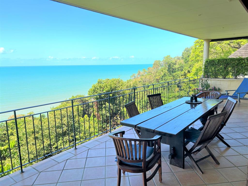 24/7 TARI PL, TRINITY BEACH, QLD 4879