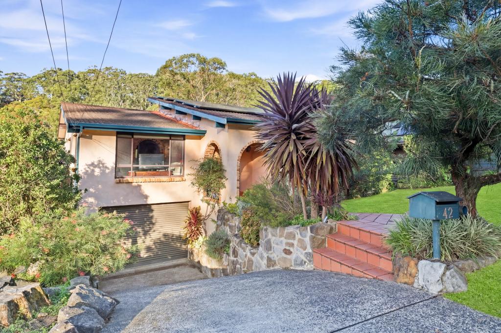 42 Anniversary Ave, Terrigal, NSW 2260