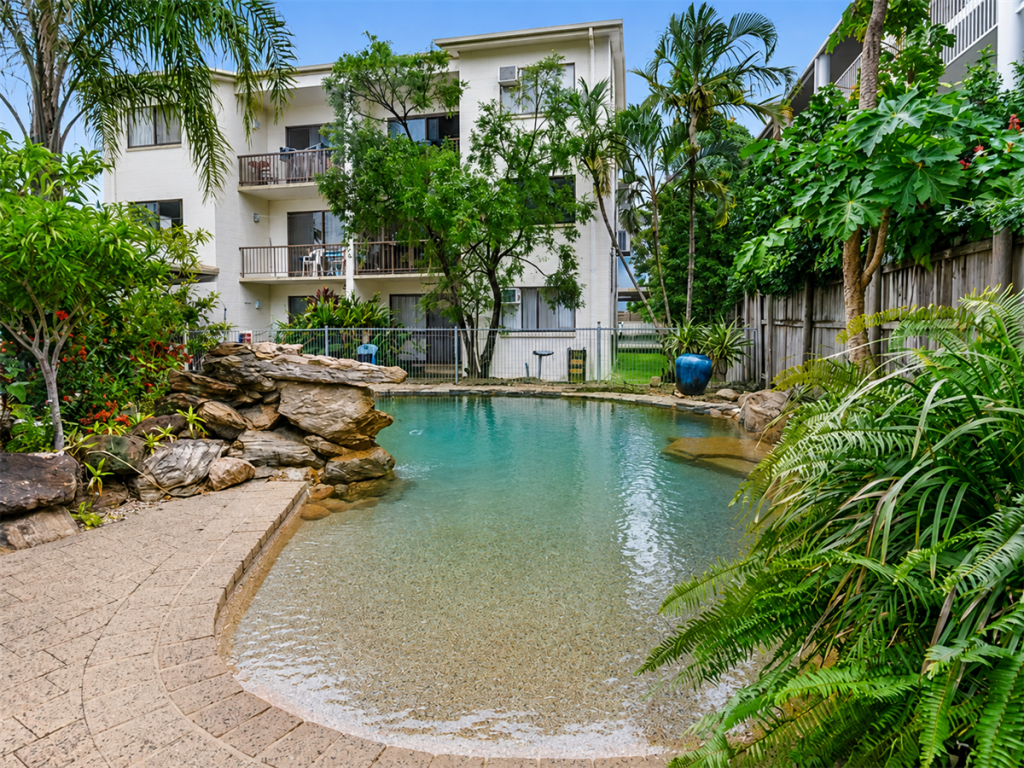 13/215 Mcleod St, Cairns North, QLD 4870