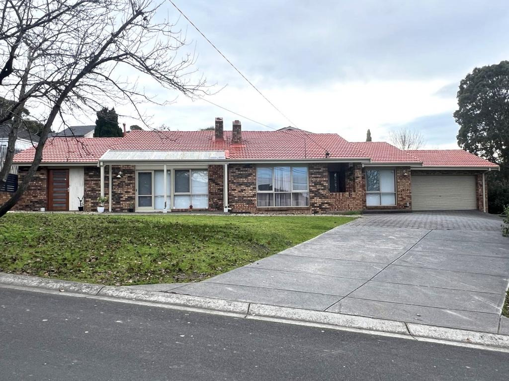 1 Maroney Ct, Doncaster East, VIC 3109