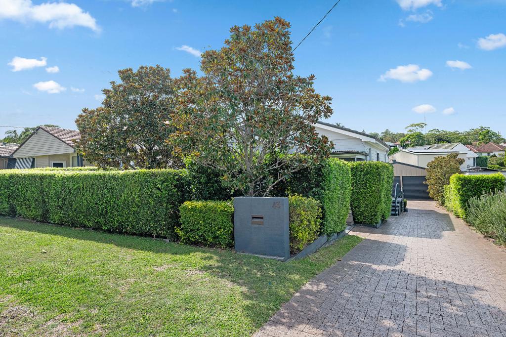 43 Clarence St, Glendale, NSW 2285