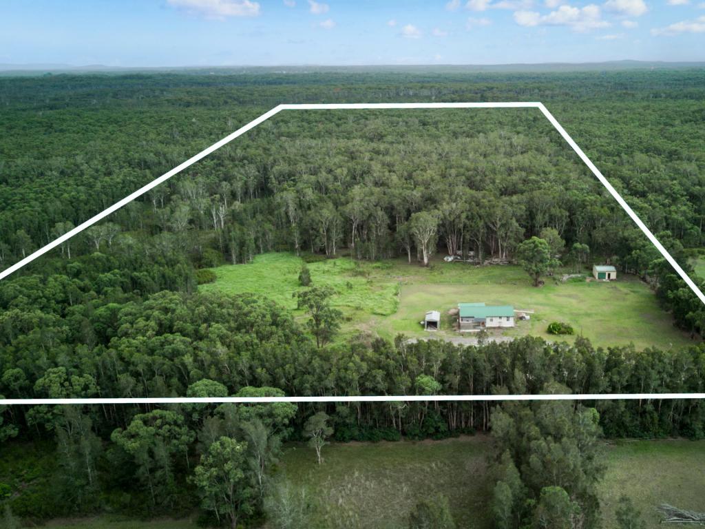 12 Sansom Rd, Williamtown, NSW 2318