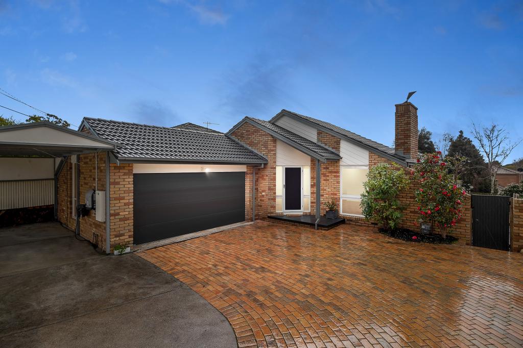 9 Mount Erin Cres, Frankston South, VIC 3199