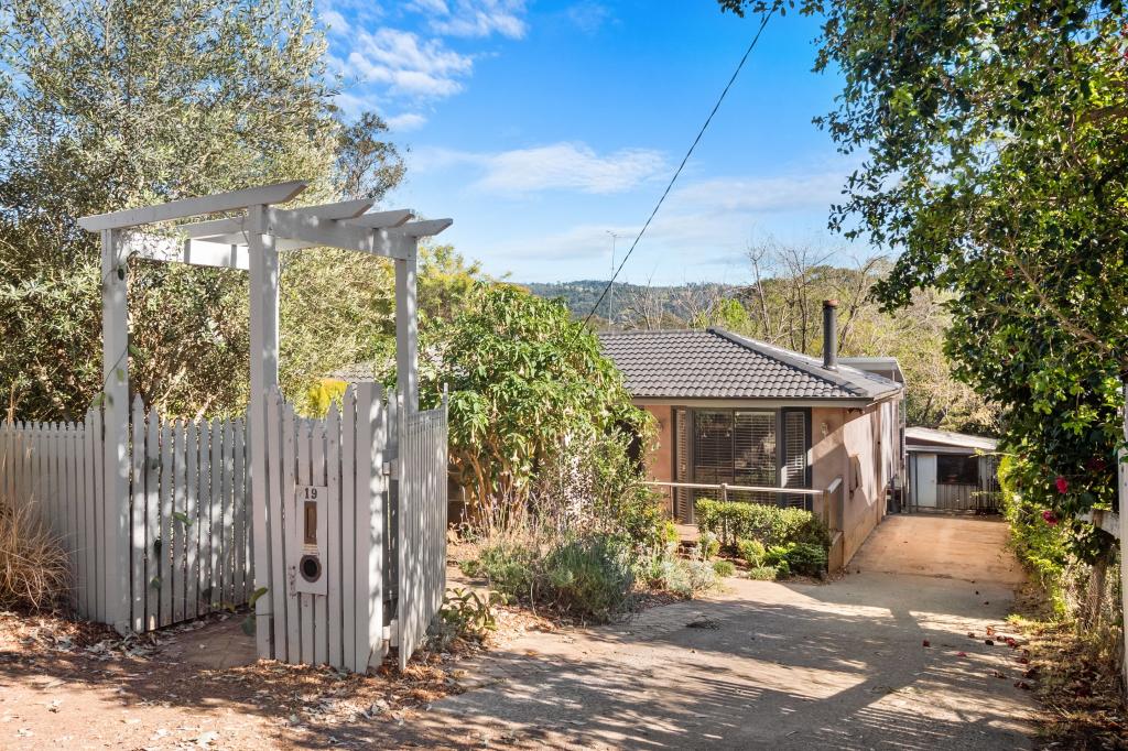 19 Woodburn Rd, Kurrajong, NSW 2758