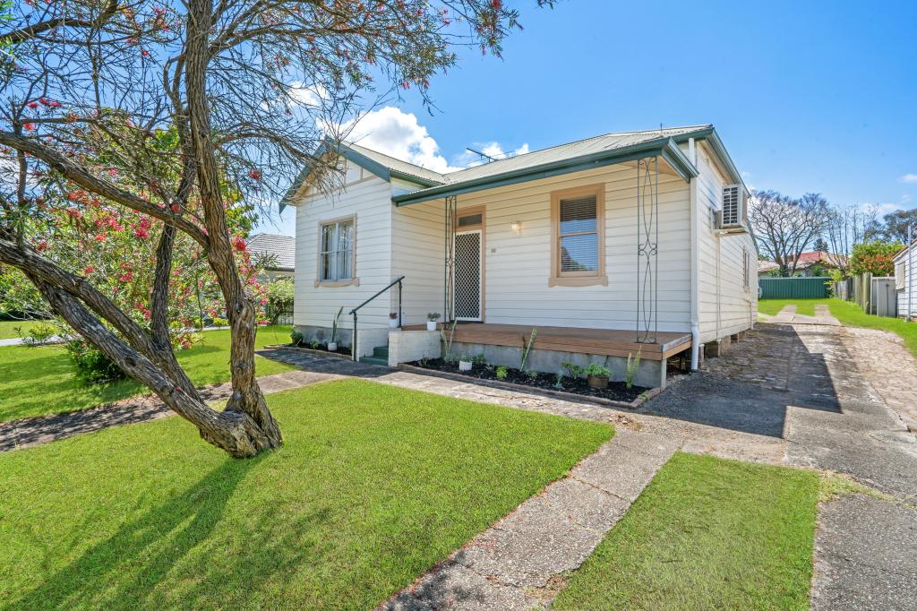 10 Raymond Terrace Rd, East Maitland, NSW 2323