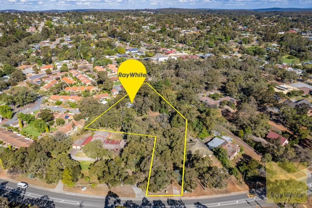 187 Lesmurdie Rd, Lesmurdie, WA 6076