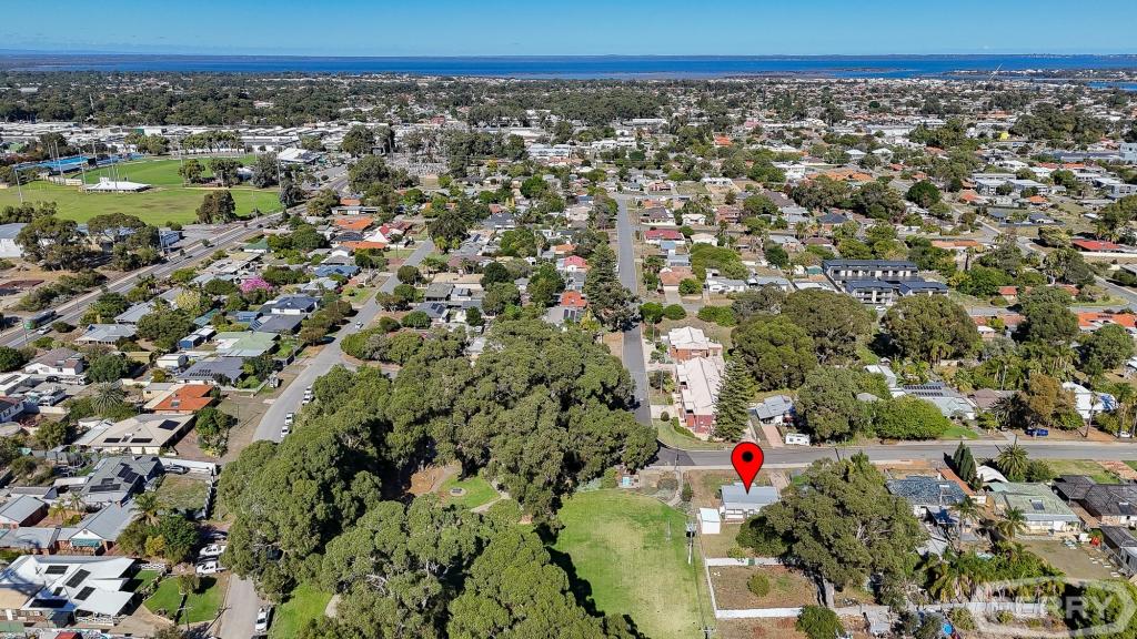 38 Scott St, Mandurah, WA 6210