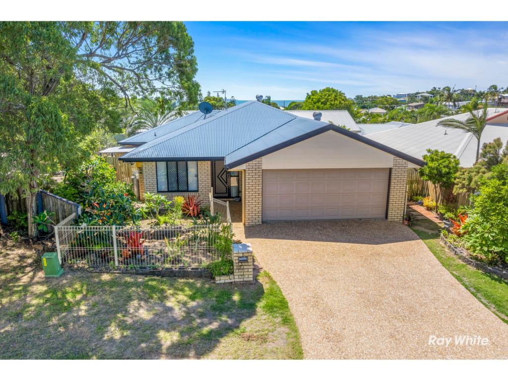 1 Booth Ct, Cooee Bay, QLD 4703