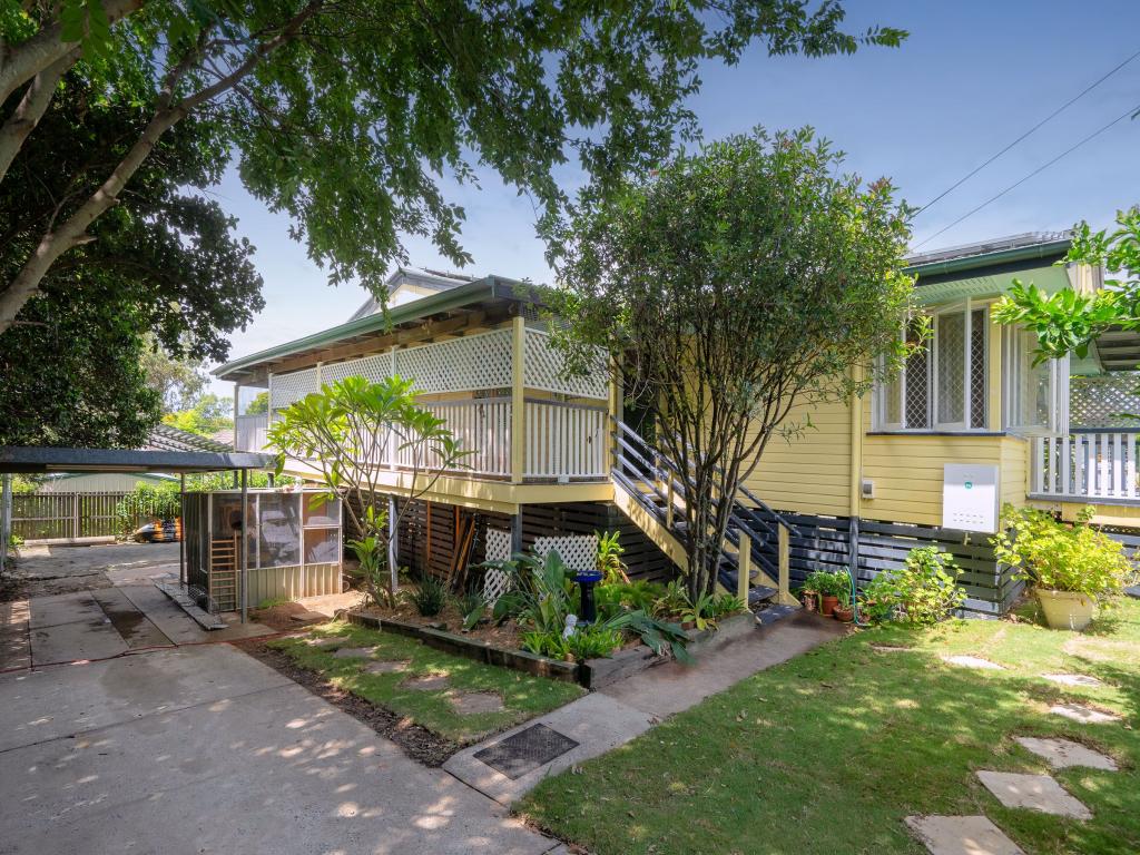 70 ASPINALL ST, LEICHHARDT, QLD 4305