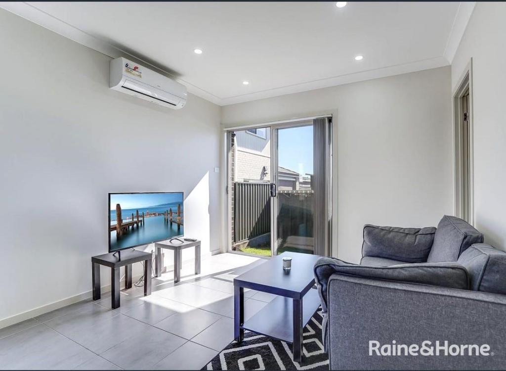 19a Drues Ave, Edmondson Park, NSW 2174