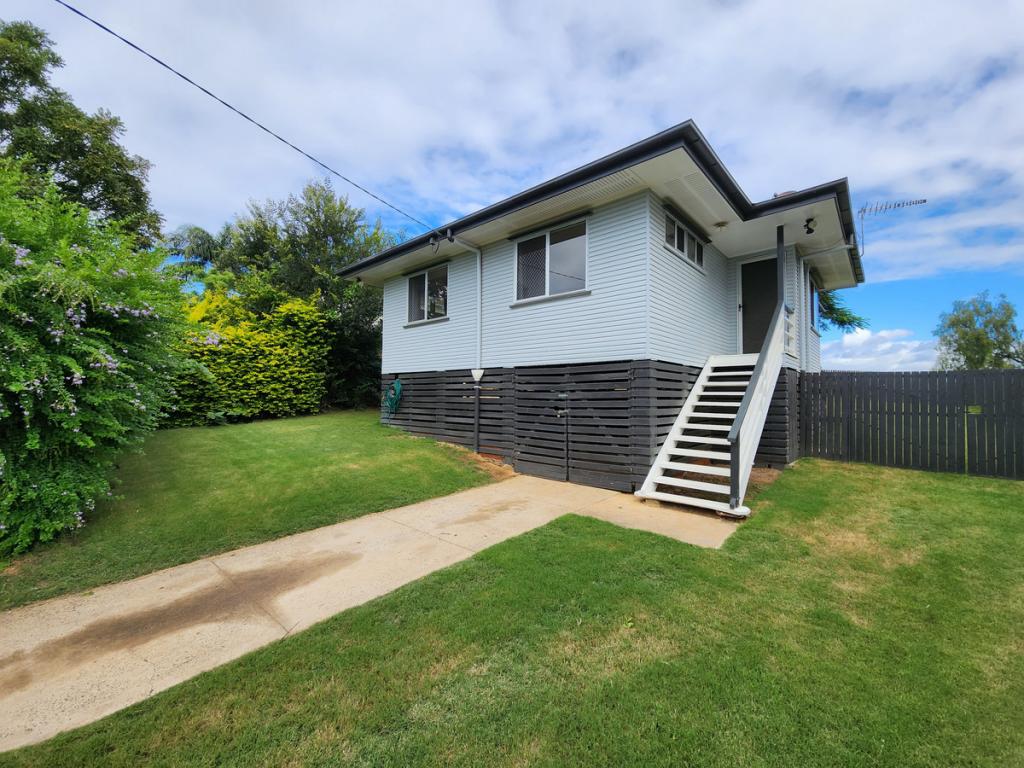 33A CLEARY ST, GATTON, QLD 4343