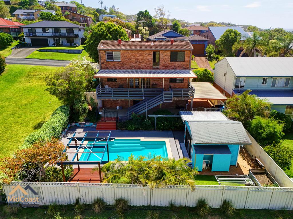 35 HOPE ST, RED HEAD, NSW 2430