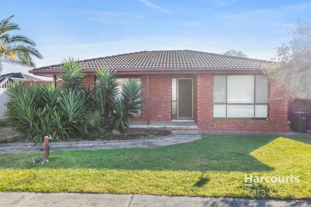 8 HALTER CRES, EPPING, VIC 3076