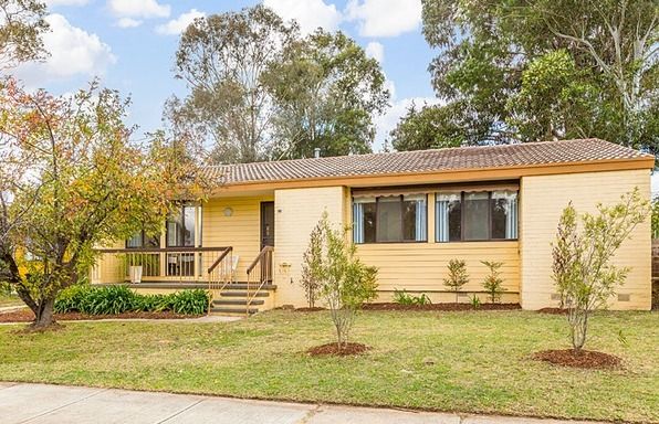 48 Fremantle Dr, Stirling, ACT 2611
