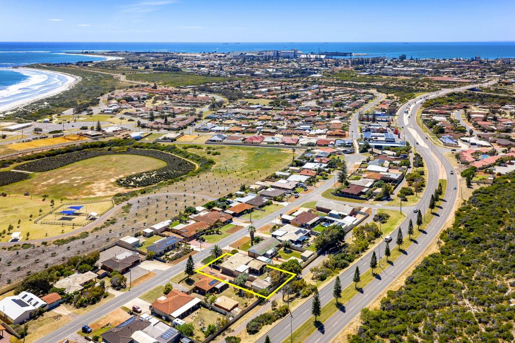 16 Roebuck St, Mahomets Flats, WA 6530