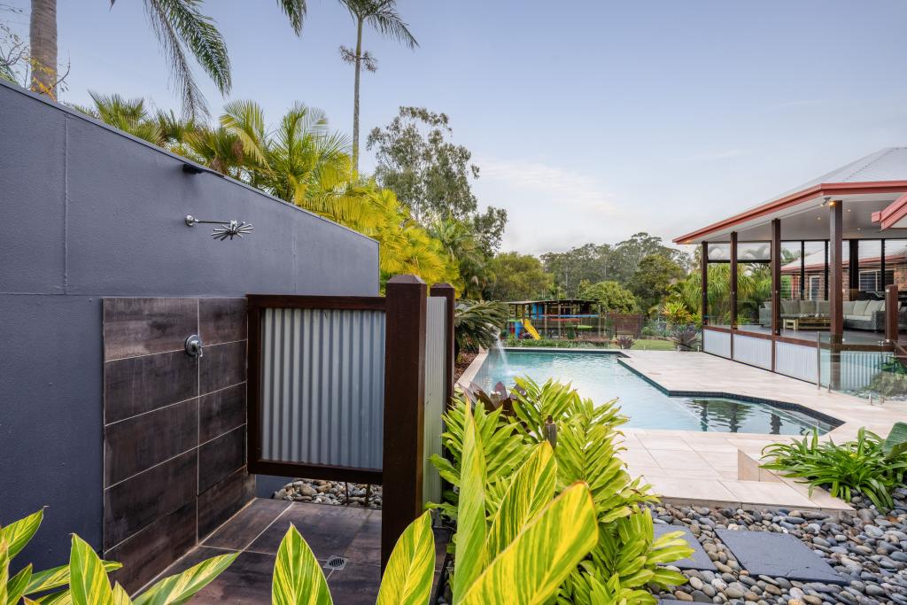 2-4 Excelsior Dr, Morayfield, QLD 4506