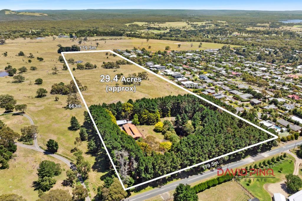 114 Mt Gisborne Road, Gisborne, VIC 3437