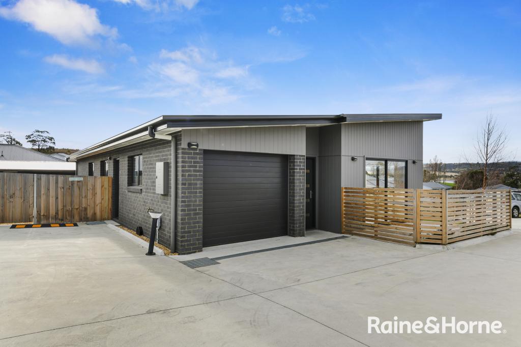 1/24 Heron Cres, Midway Point, TAS 7171