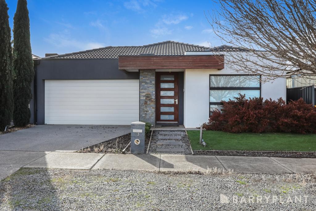 13 Serra Way, Fraser Rise, VIC 3336