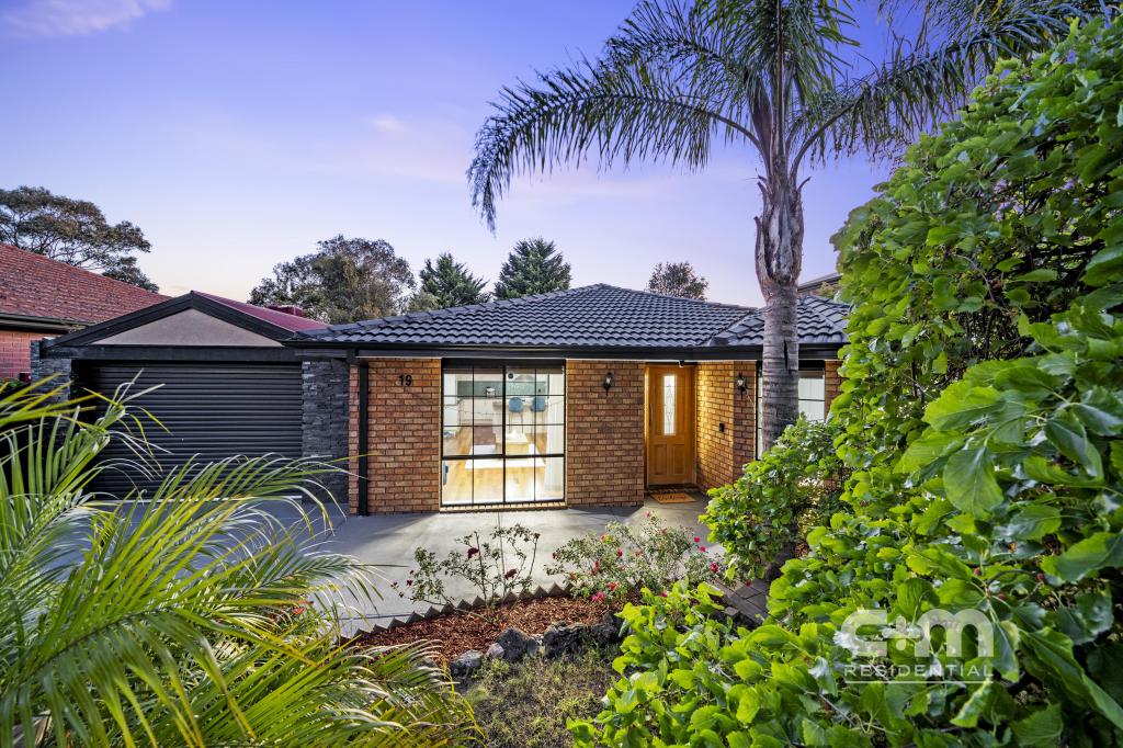 19 Freeman Dr, Glenroy, VIC 3046