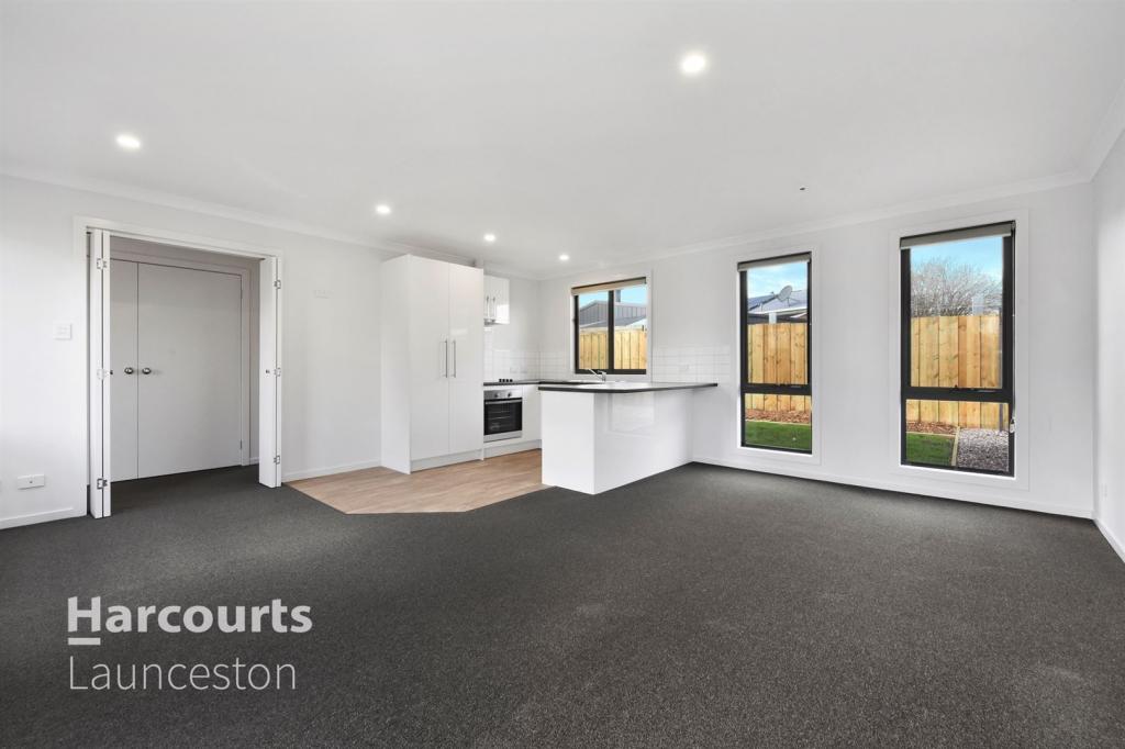 10/16 Barton St, Mowbray, TAS 7248