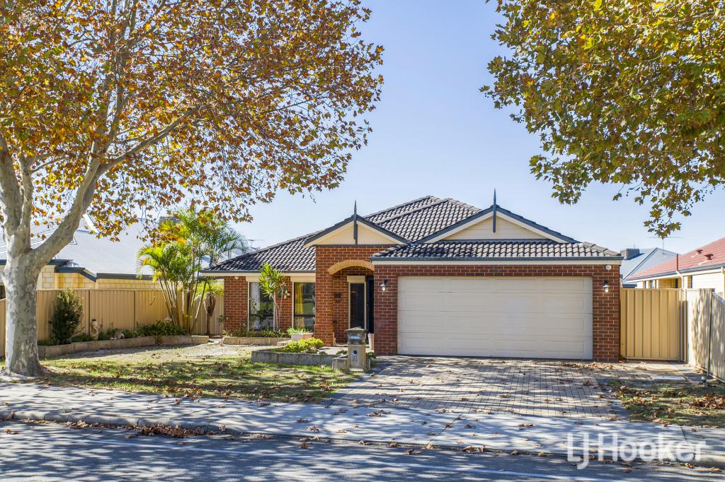 61 Towncentre Dr, Thornlie, WA 6108
