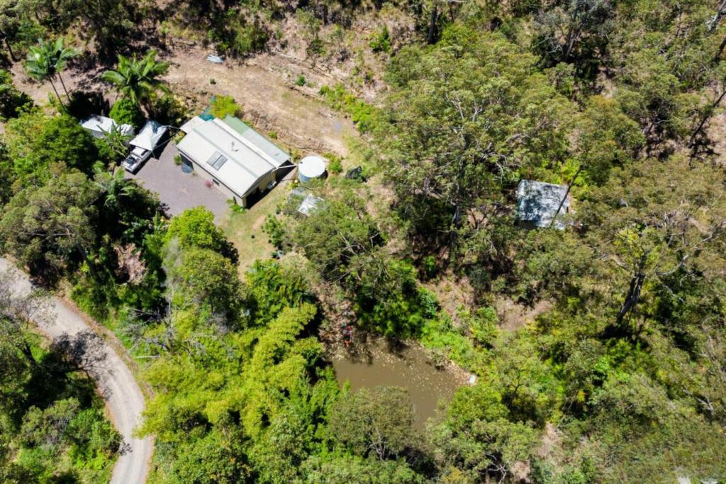 329 Mooloolah Rd, Eudlo, QLD 4554