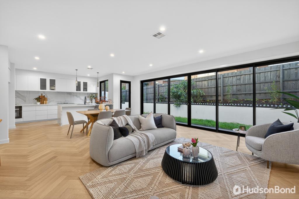 2/11 Kara St, Doncaster East, VIC 3109