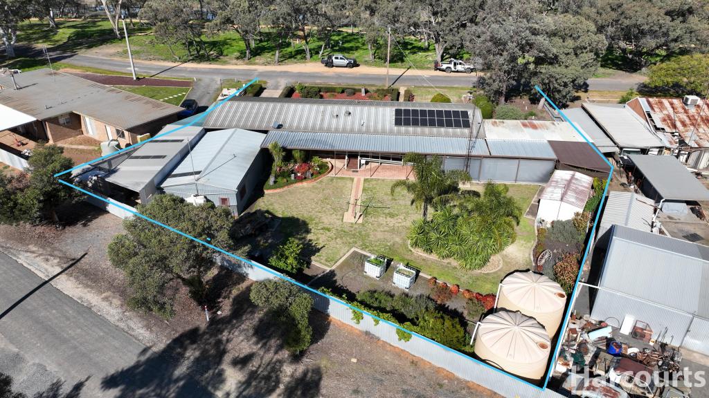 14 Asquith Res, Warracknabeal, VIC 3393