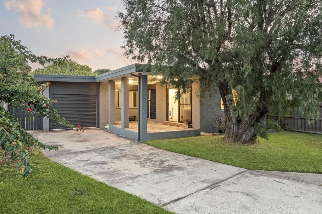 38 Lake Ave, Ocean Grove, VIC 3226