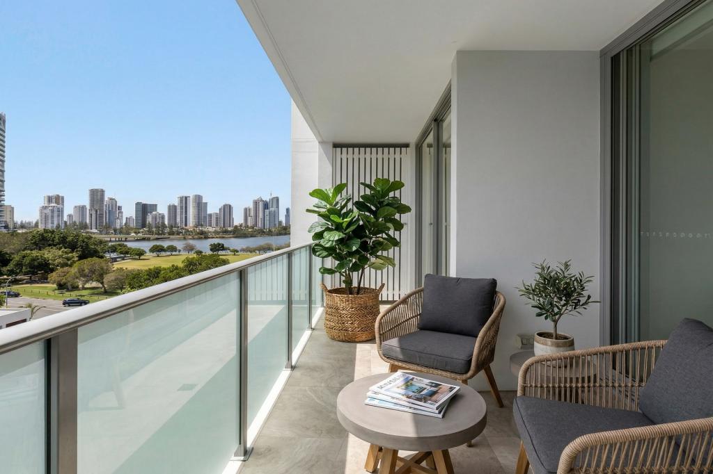 704/30 Brighton Pde, Southport, QLD 4215