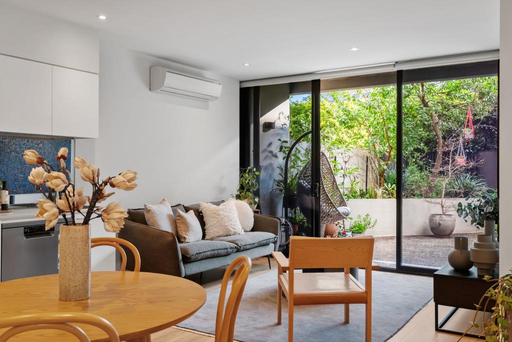 1/475 Cardigan St, Carlton, VIC 3053