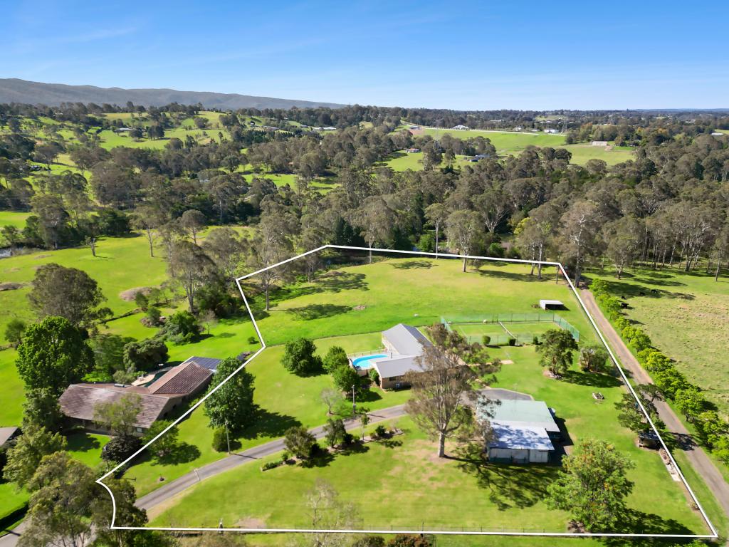 13 Rowland Ave, Kurmond, NSW 2757