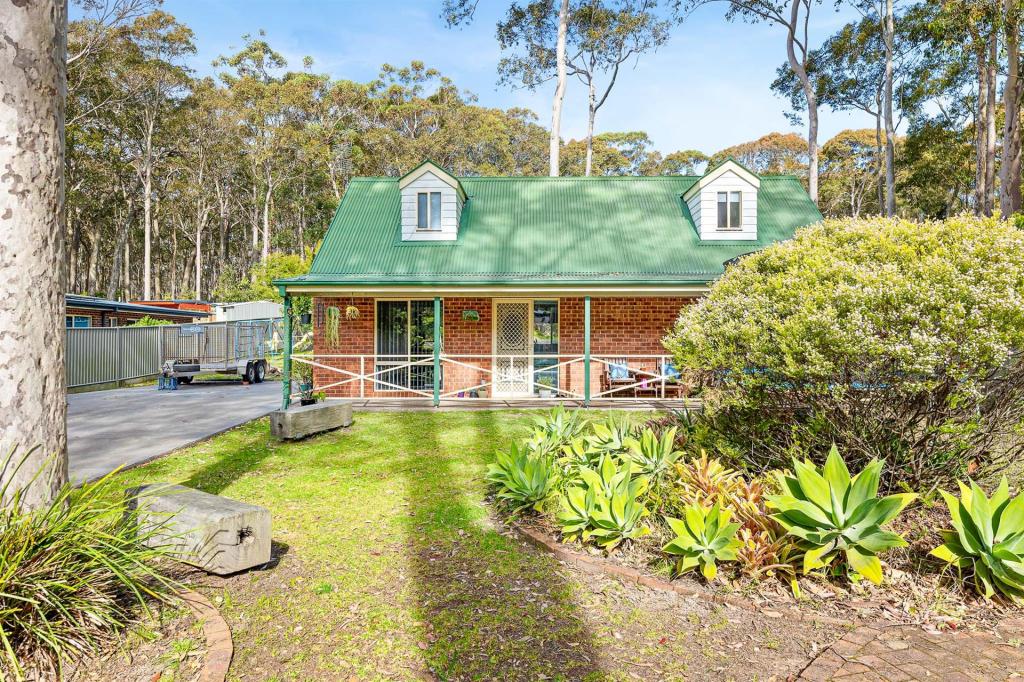 32 Lamont Young Dr, Mystery Bay, NSW 2546
