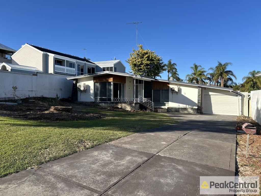 3 Dee Rd, Applecross, WA 6153