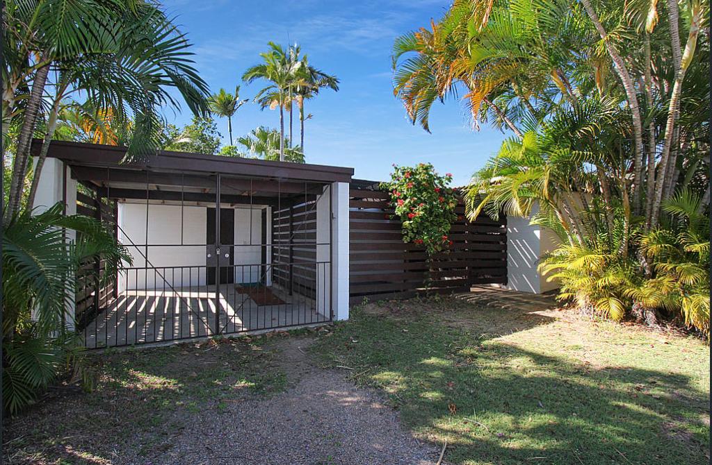 24 Stephenson St, Wulguru, QLD 4811