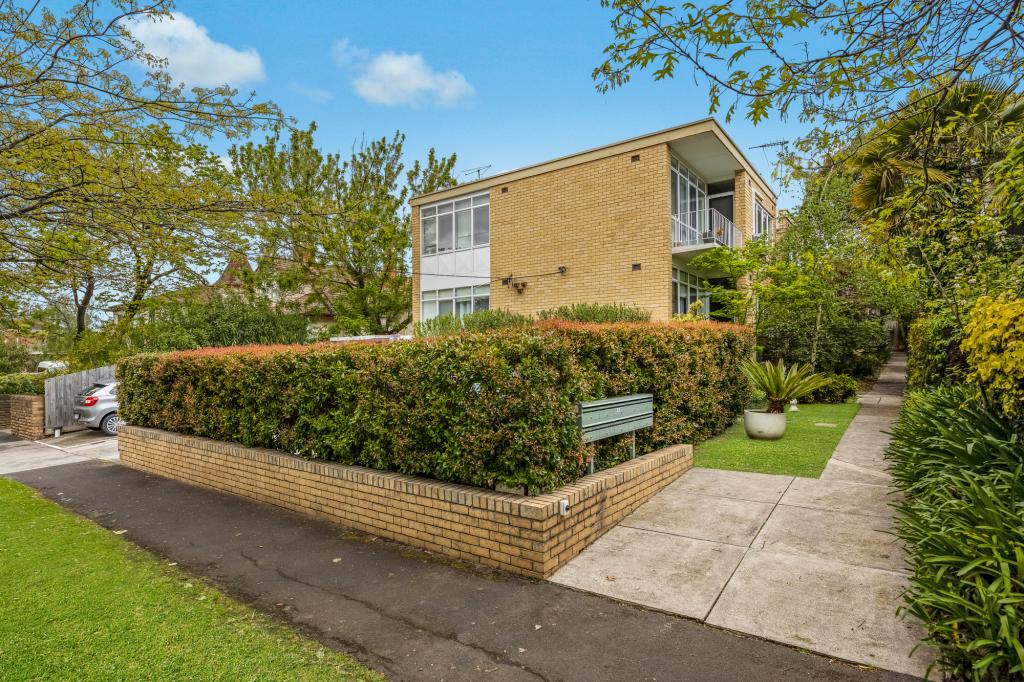 7/43 INGLESBY RD, CAMBERWELL, VIC 3124