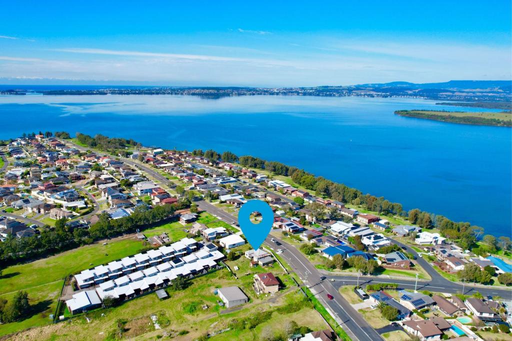 84 KANAHOOKA RD, KANAHOOKA, NSW 2530