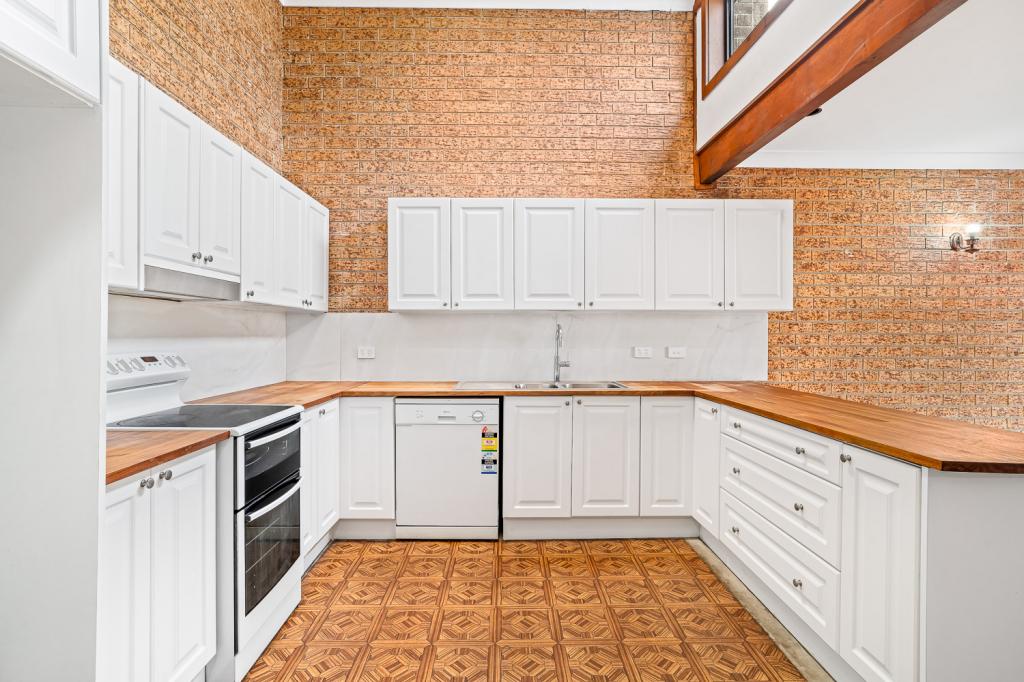 2/321 FOREST RD, BEXLEY, NSW 2207
