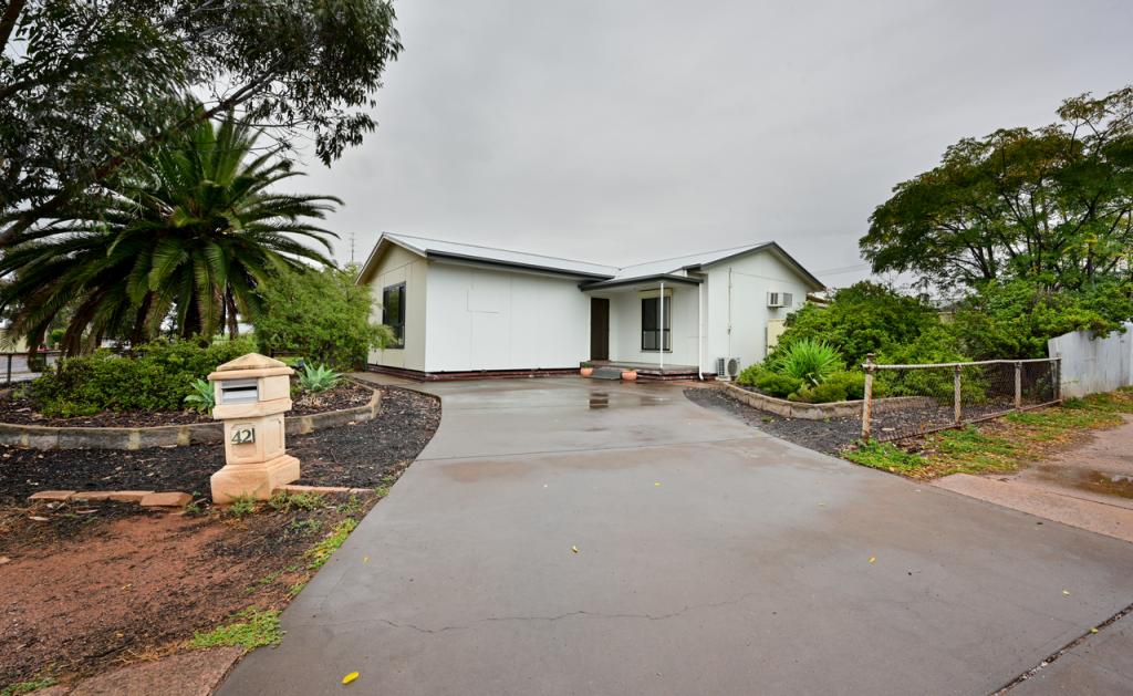 42 Davison St, Whyalla Norrie, SA 5608