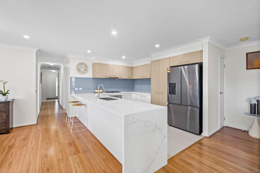 45 Meridian Cct, Berwick, VIC 3806