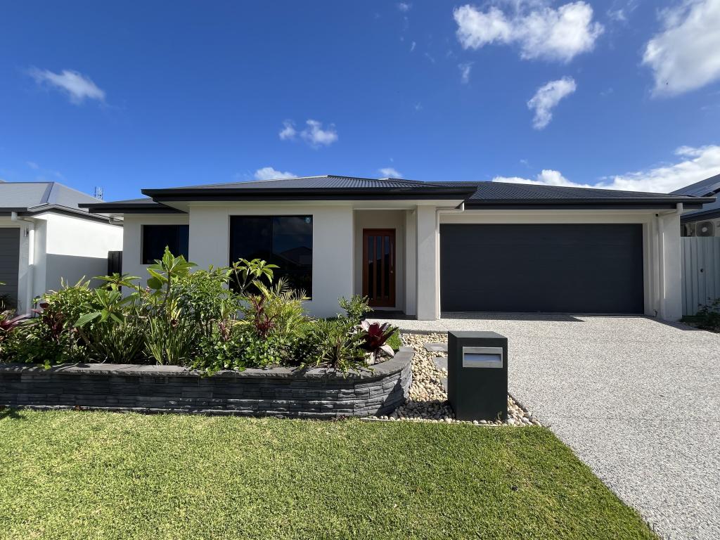 11 Moorhen St, Palmview, QLD 4553