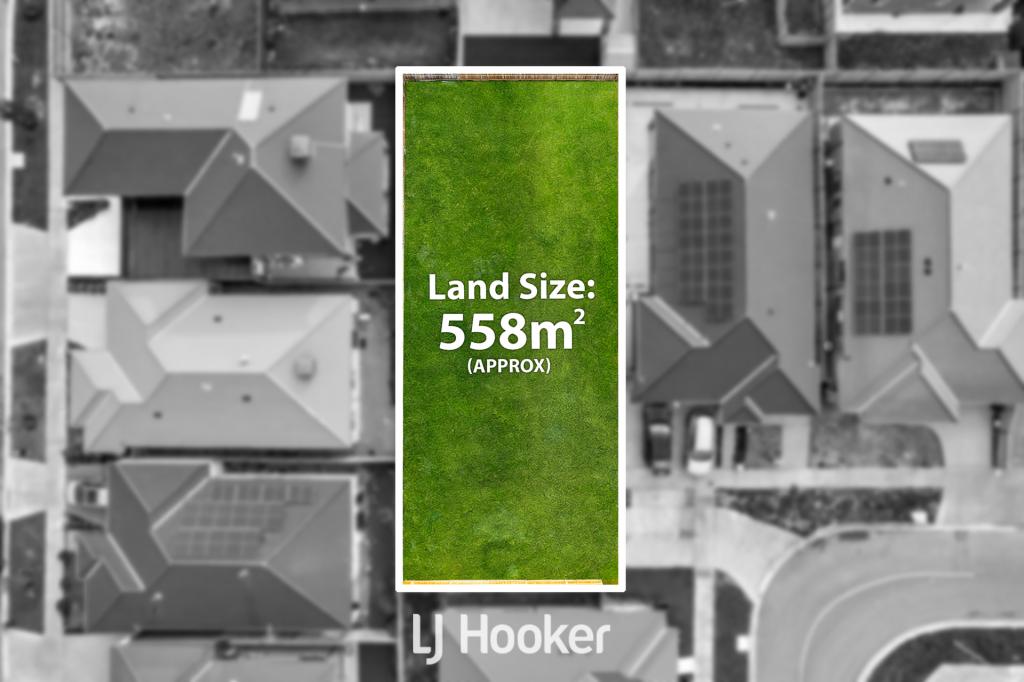 32 Thredbo Cres, Clyde, VIC 3978