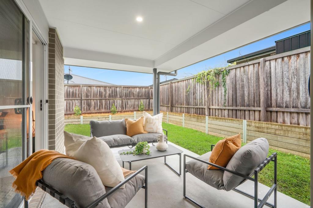 9b Seminar St, Thrumster, NSW 2444