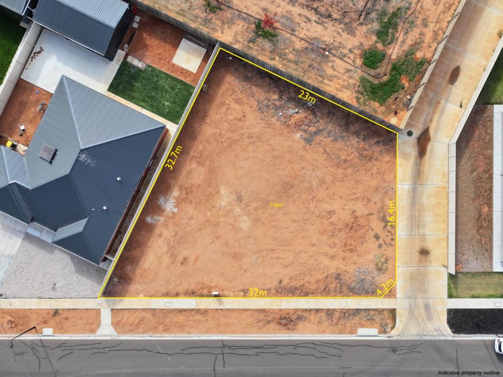 7 LUCKYMACK WAY, MILDURA, VIC 3500