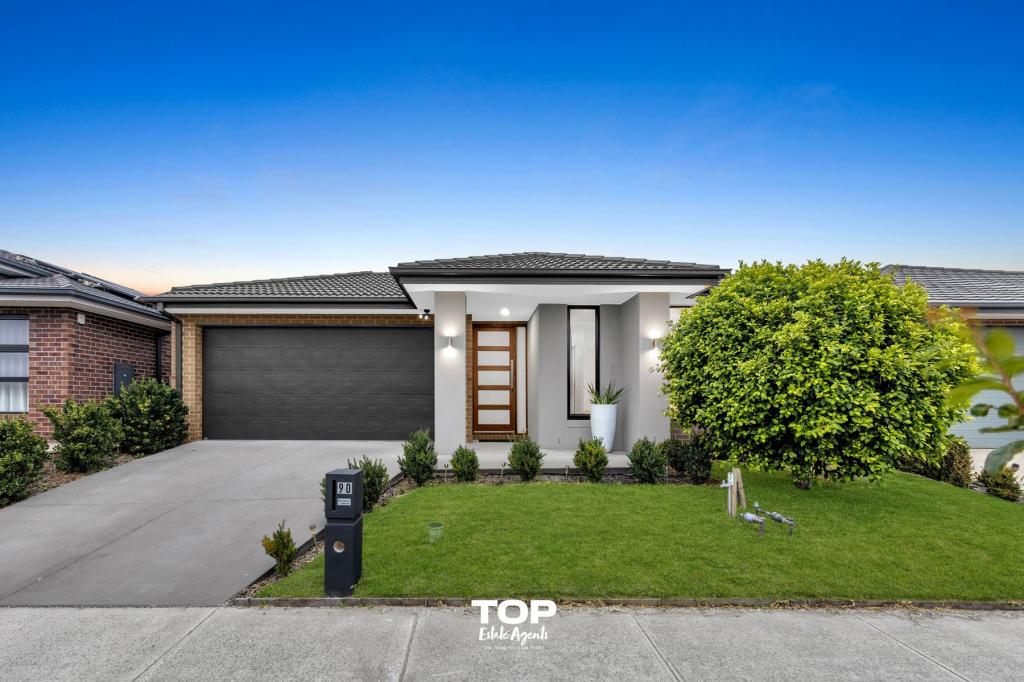 90 Moxham Dr, Clyde North, VIC 3978