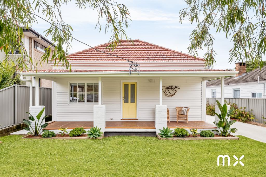 17 Cochrane Rd, Thirroul, NSW 2515