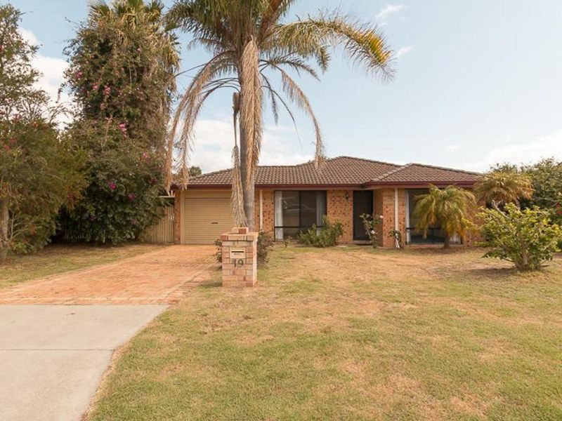 19 Manya Cl, Greenfields, WA 6210