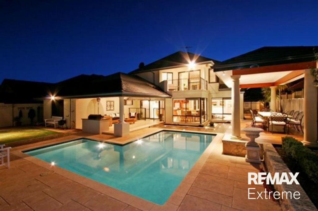 14 Amalfi Dr, Hillarys, WA 6025